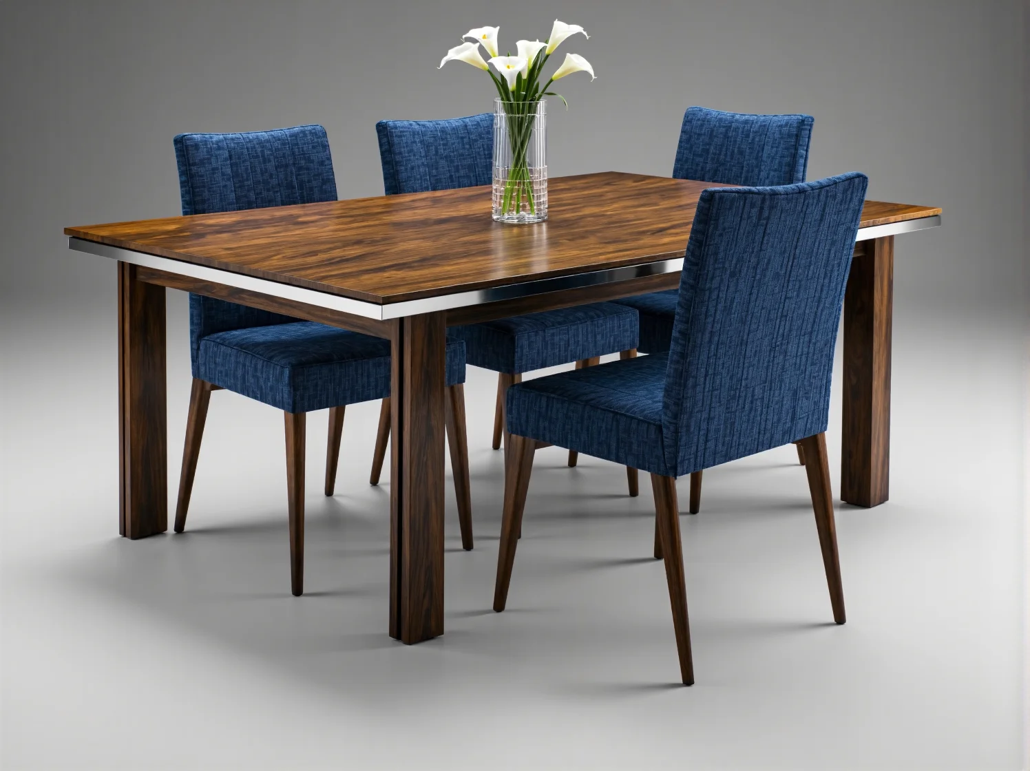 Detale krzesła w stylu art déco wykonanego z egzotycznego drewna hebanowego i chromowanej stali.